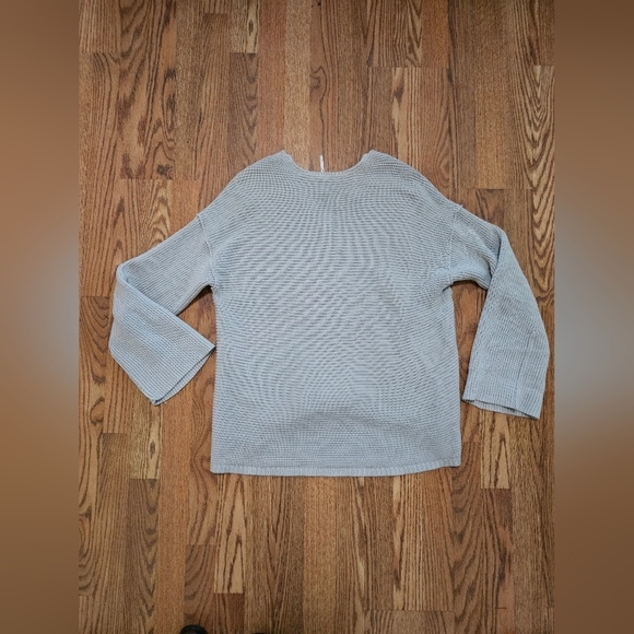 FREE PEOPLE Grey Bell Sleeve Sweater - Picture 4 of 6